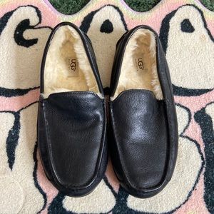 Men’s ugg leather slippers loafers